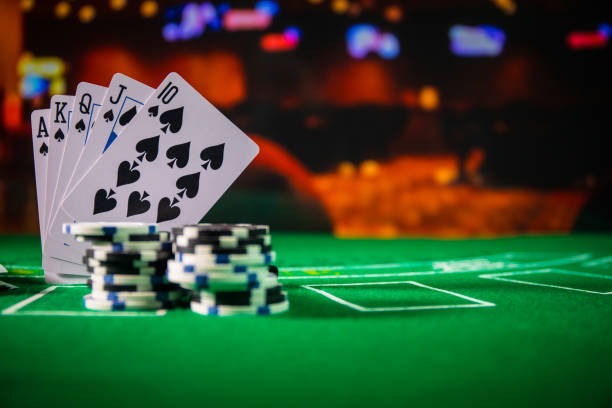 Responsive layout loading baccarat on phone screen